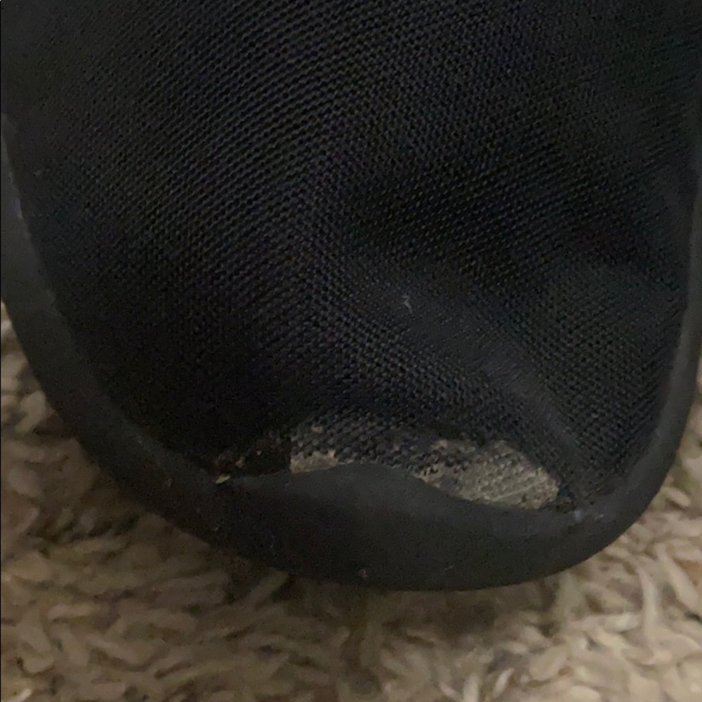 Nike - Picture 2 of 3